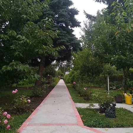 Ljupka Апартаменты *